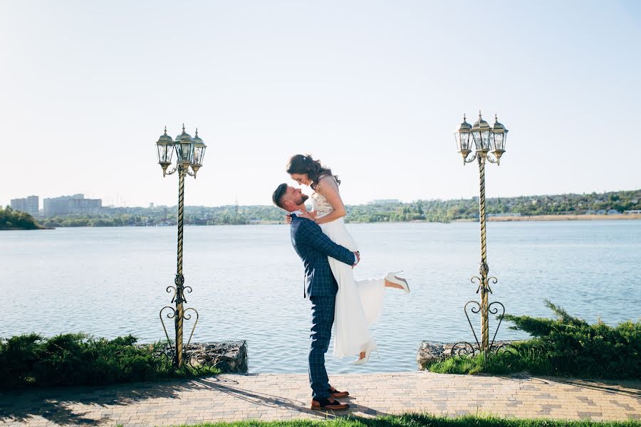 Fotógrafo de casamento Anna Eroshenko (annaeroshenko). Foto de 12 de agosto 2019