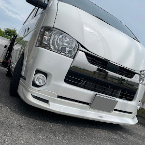 ハイエースバン TRH200V