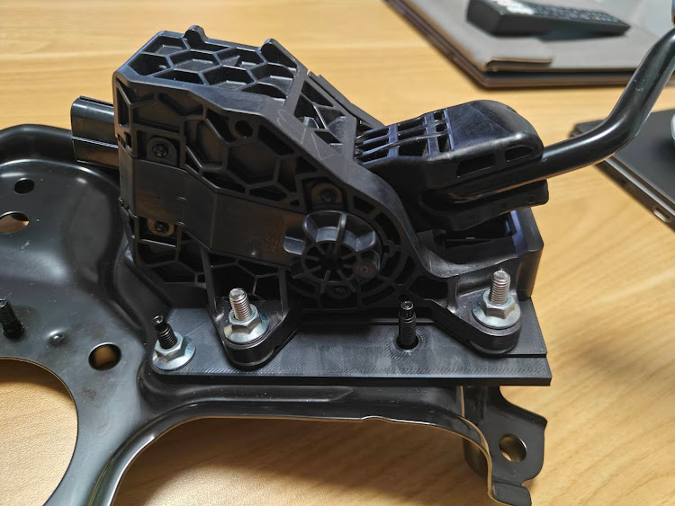86のproject μ・FORGED SPORTS CALIPER・夜はオークション閉鎖すべき・GRヤリス用オフセット&ハイトプレート・新製品開発に関するカスタム事例の投稿画像4枚目
