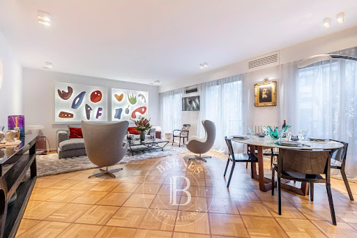 Apartment 5