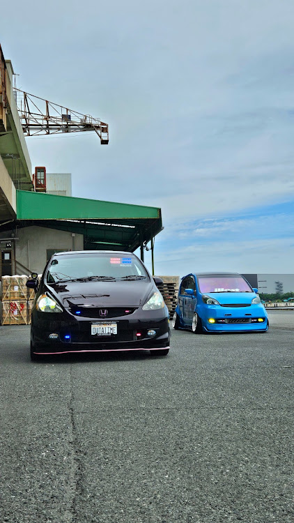 フィットの曇り空と愛車・埠頭・撮影会・パトロール・アメパトに関するカスタム事例の投稿画像26枚目