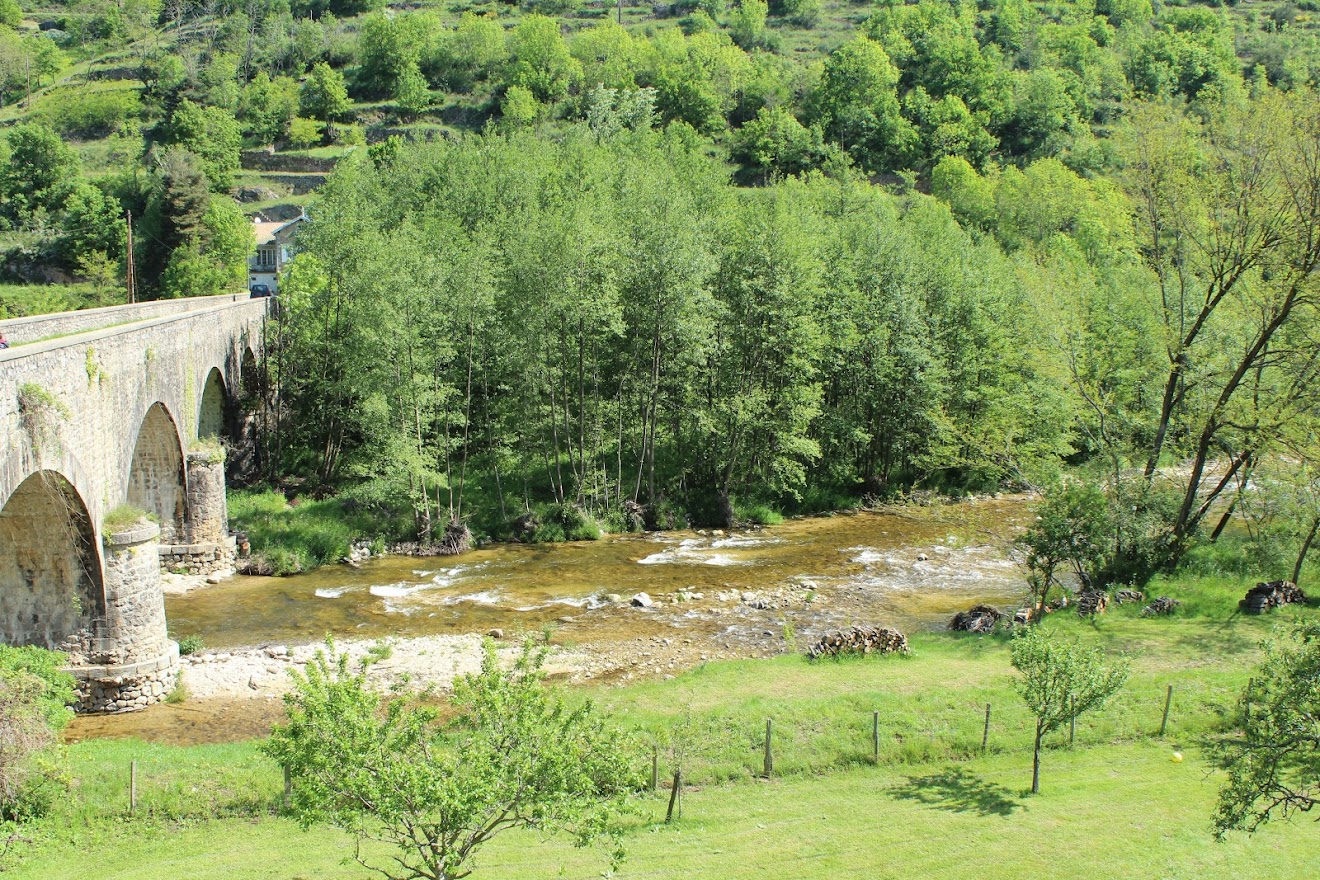 Désaignes, Le sentier des Vignes F4o0J3O5E-YQ0twOMHCS9cpoM4OB8B1TjKPep0KiXk1mDotc737RIr1Zo9nshcA5aSYVO3H0pMruiECbDgjQwRVJxnZeiI-PYUVUtWA_NyYO5AELMRqjXpcM-vpYdGcjo0x2oBJWWKNfQO-7kDoGk_ktH9L_AB0NgVNY73JsoKxj3MEdMpY5x-LwdjL77NBHYRZG9K7nOOG6OKfzAsEO2PJcVnozEDGcQhIts_cm_WivcP65lruDbu_3iJbaJ9rlIIBiQtjKsGjIPBAKWXEXcBWIRoUfqhbTIDGYtWBgZC5Lz_U_IYr-KpnqXDHHkMDigM1YDhTk5zCZgg27CVdV-60NNx9EQuNjDyxQmouJqQnEAiU0H2OFSBuAiv6CGhkJqu6eyN9k6sGkTOlZrPg8gKEECabuE5E8ikai1jWMVnSvja3Qd347jfai7PcAJ0AyBVhq4z3cl5-6_qxXDwOiWFzgtniZtde6wvI6MiS0vPXMAk4Htdi28E76_Pw3VBUXsCWVxN3RZVFYj6hC4A_qn7tZVvC3SB122D5JXXZuN10SAjlcPivZ0fVqrYtXMNDQzEKXMhyD147Y4YIRfi6WQplYdZs4TLWB=w1320-h880-no