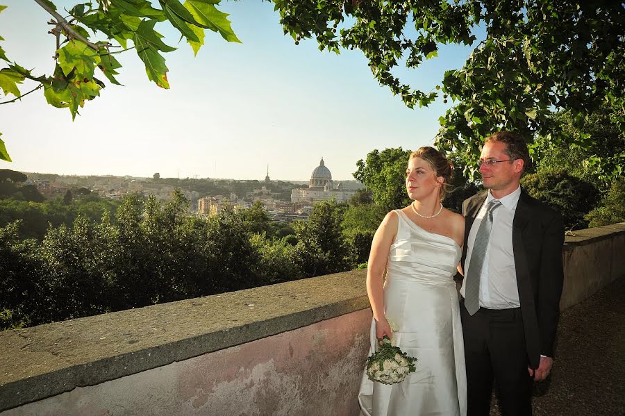 Fotografo di matrimoni Bruno Marco (brunodimarco). Foto del 14 aprile 2019