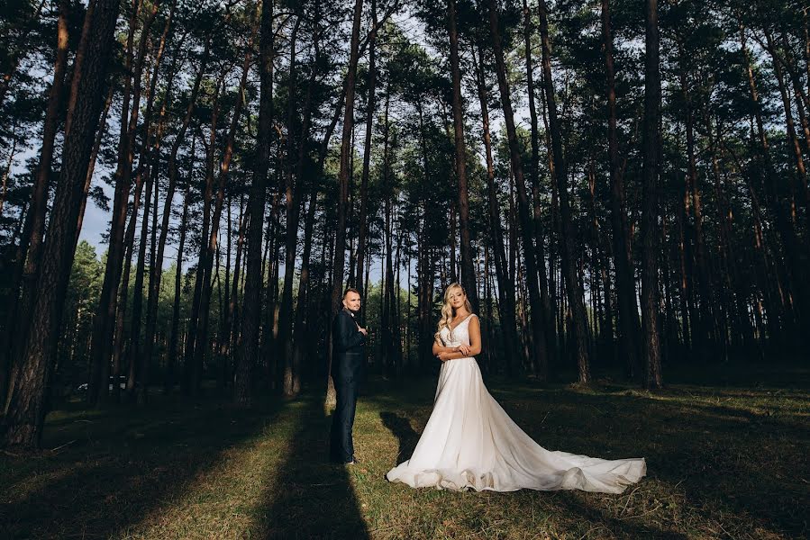 Fotógrafo de casamento Oleg Podyuk (davisdm). Foto de 29 de outubro 2020