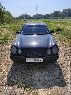 продам авто Mercedes 220  фото 1