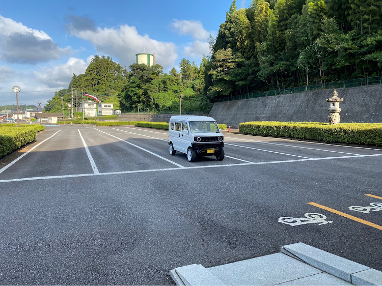 エブリイバンの交通安全祈願・成田山交通安全祈祷殿・ジムリィに関するカスタム事例の投稿画像2枚目