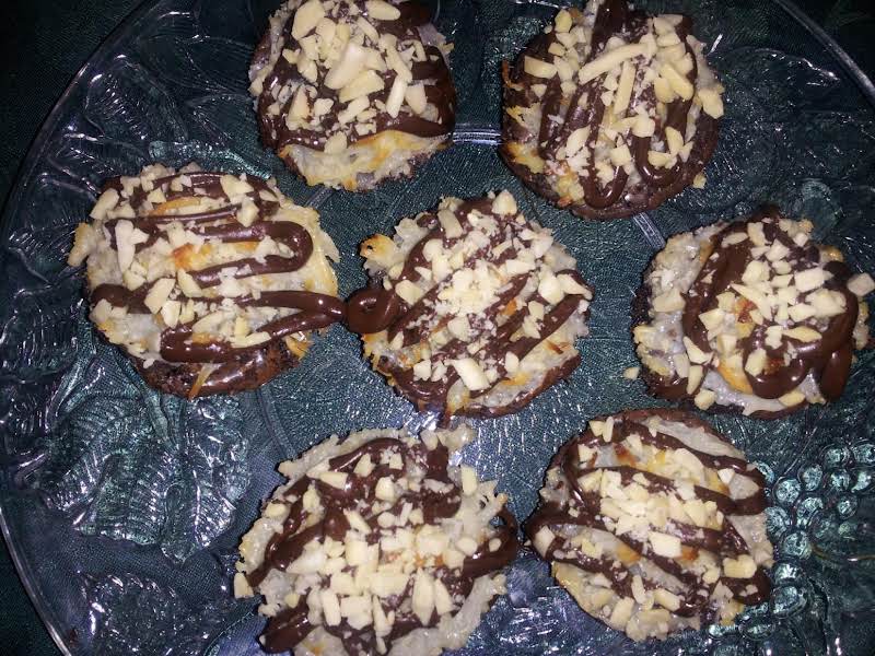 Almond Joy* Brownie Bites