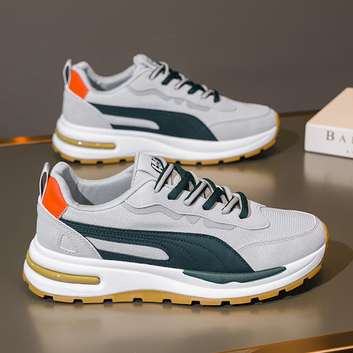 Title 7, Mens Outdoor Leisure Fashion Low Top Shoes. Ex...