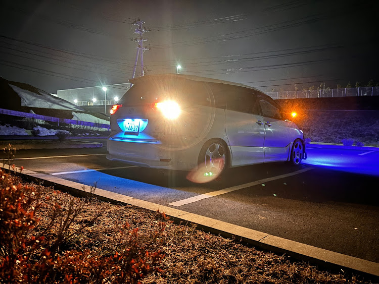 エスティマのハロゲンウインカーに関するカスタム事例の投稿画像1枚目