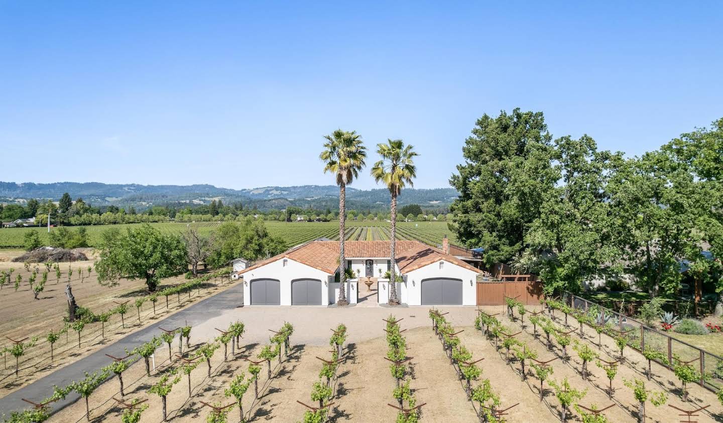 House with pool St. Helena