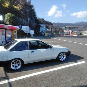 カローラレビン AE86