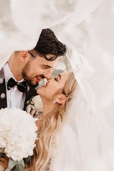 Fotografo di matrimoni Petru Brustureanu (petrubrustureanu). Foto del 23 agosto 2022