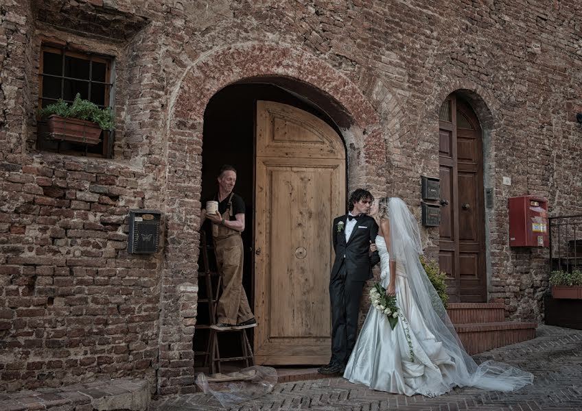 Fotografo di matrimoni Giuseppe Chiodini (giuseppechiodin). Foto del 11 marzo 2016