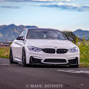 M4 クーペ F82