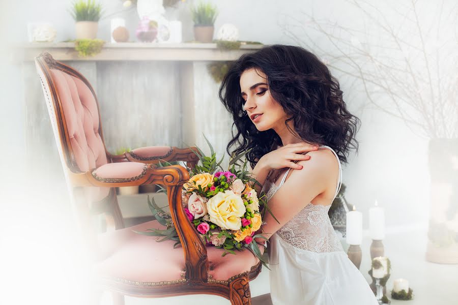 Wedding photographer Olga Kolodkina (fotoolga48). Photo of 10 April 2018