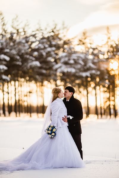 Fotógrafo de casamento Evgeniya Vaganova (vaganova). Foto de 29 de dezembro 2014