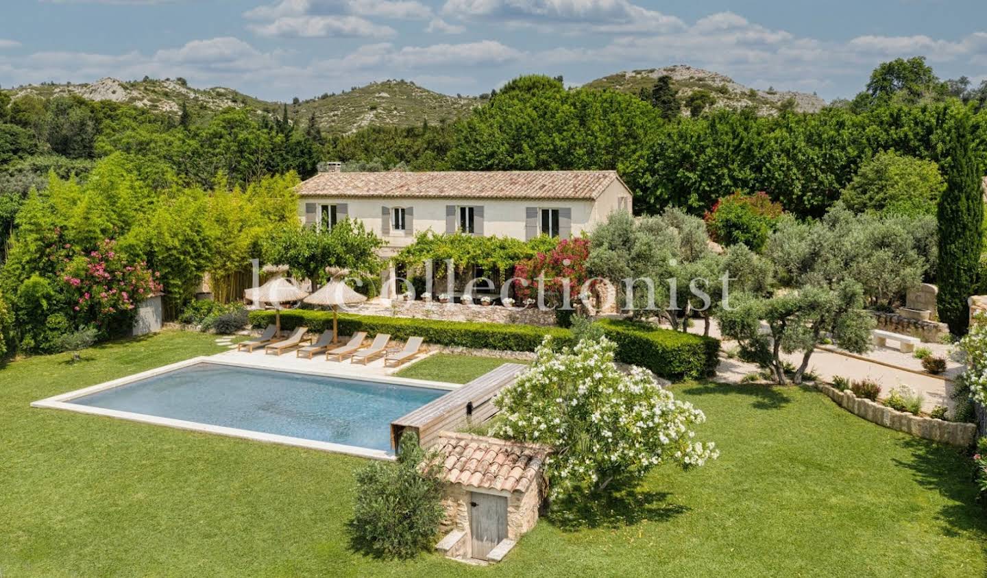 House with pool Maussane-les-Alpilles