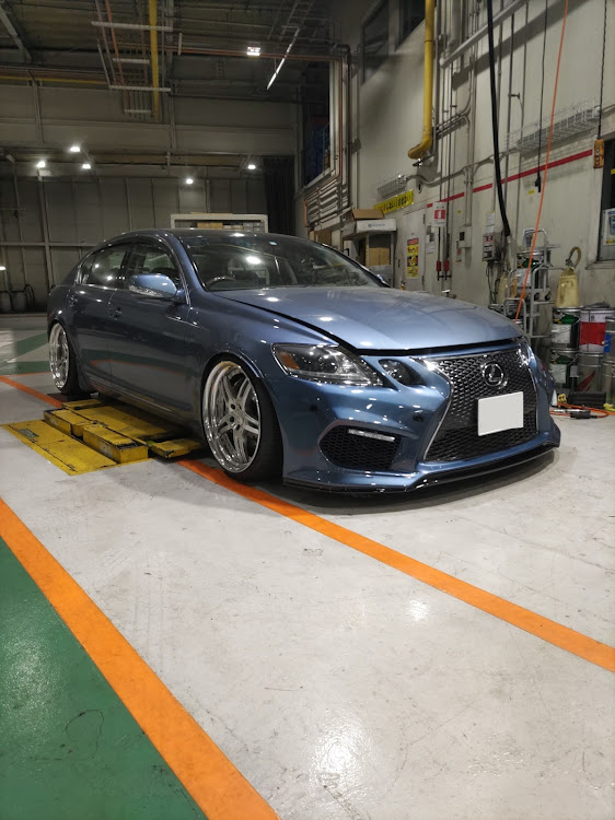 GSのGRS191・GS350・スピンドルグリル・春のイメチェン・また、行ける所が制限されそう…😆に関するカスタム事例の投稿画像1枚目