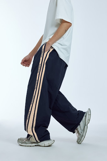 Title 13, Retro Contrast Color Side Stripe Wide Leg Exerc...