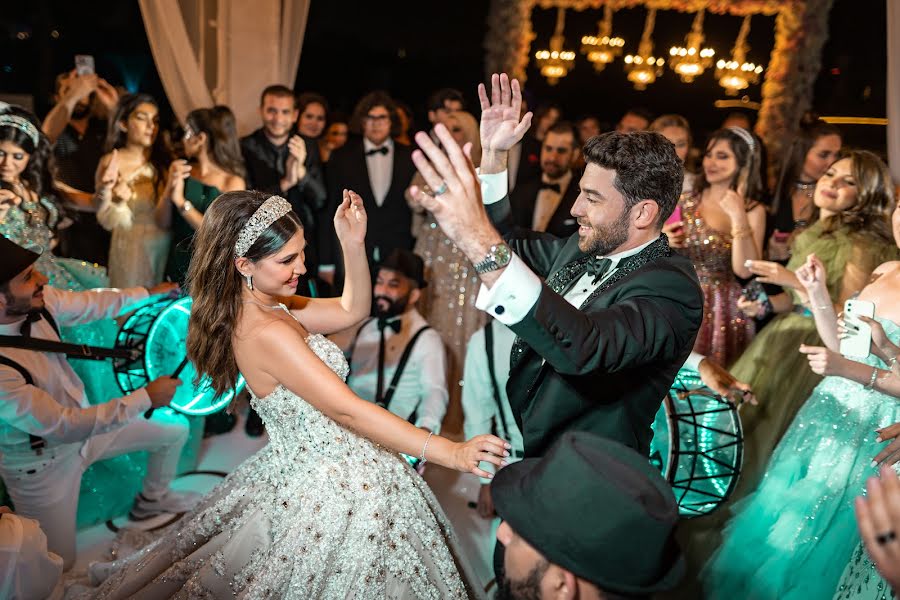 Fotógrafo de casamento Hamzeh Abulragheb (hamzeh). Foto de 18 de dezembro 2023