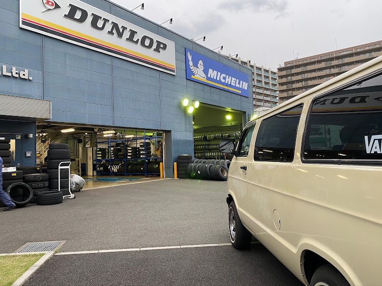 ラム バンのダッジバン・ラムバン・dodge・バランス調整・シノハラタイヤに関するカスタム事例の投稿画像1枚目
