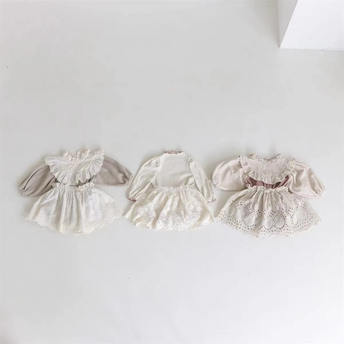 images slider number - 3