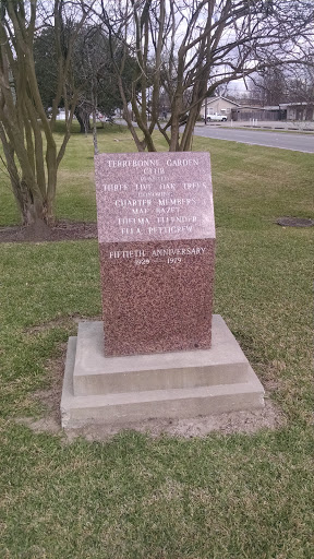 Terrebonne Garden Club Oak Tree Memorial Plaque