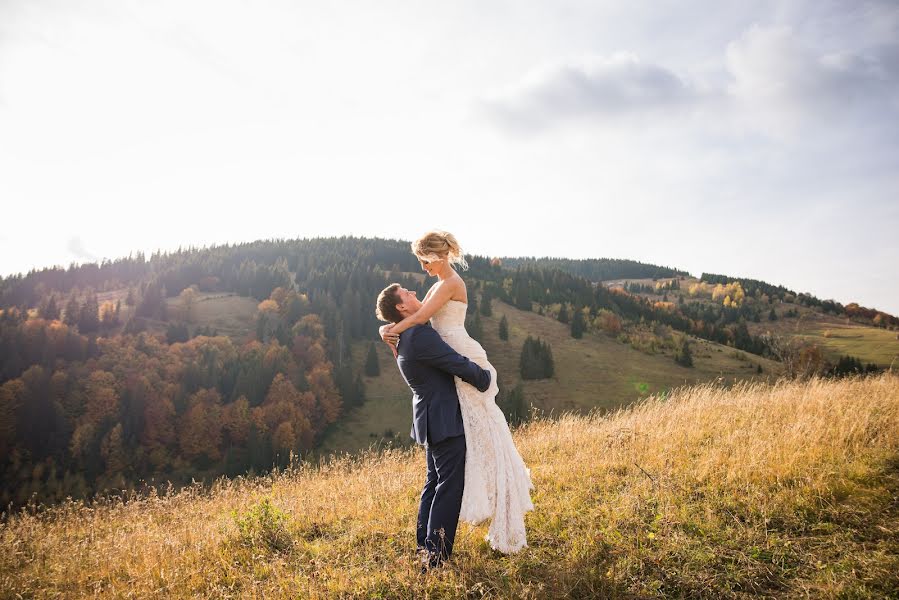 Wedding photographer Yana Tkachenko (yanatkachenko). Photo of 23 October 2017