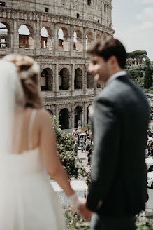 Wedding photographer Polina Razumovskaya (polinaitaly). Photo of 6 June 2019