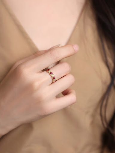 Title 3, Hongtang Ring Female 18K Gold Inlaid Pigeon Blo...