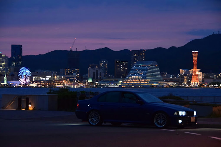 5シリーズ セダンの神戸港に関するカスタム事例の投稿画像2枚目