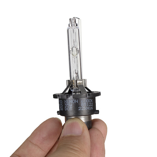 Title 2, D1S Xenon Bulb Car Front Headlight Bright and L...