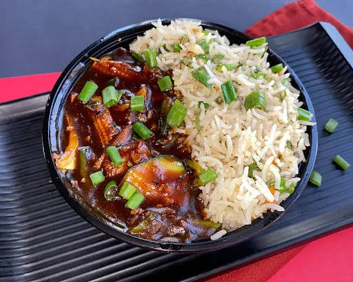 Veg Fried Rice With Hunan Gravy