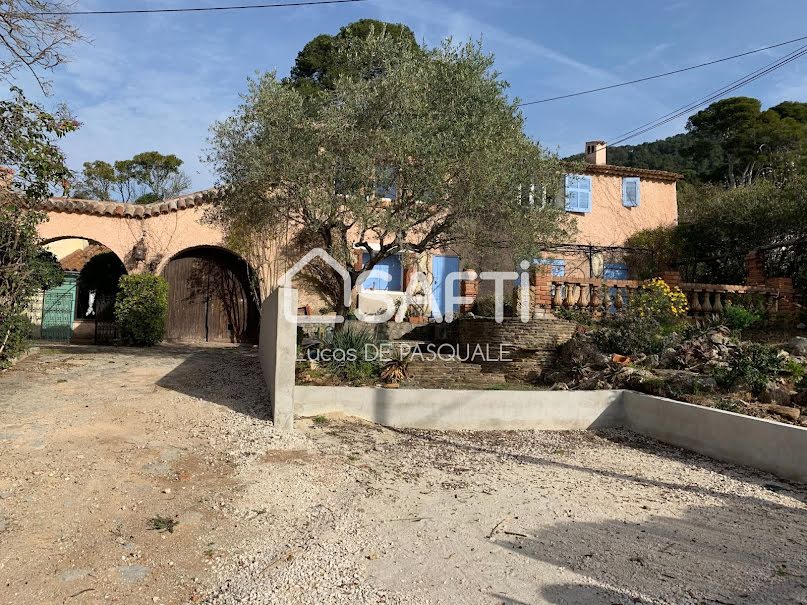 Vente maison 11 pièces 330 m² à Carqueiranne (83320), 1 350 000 €