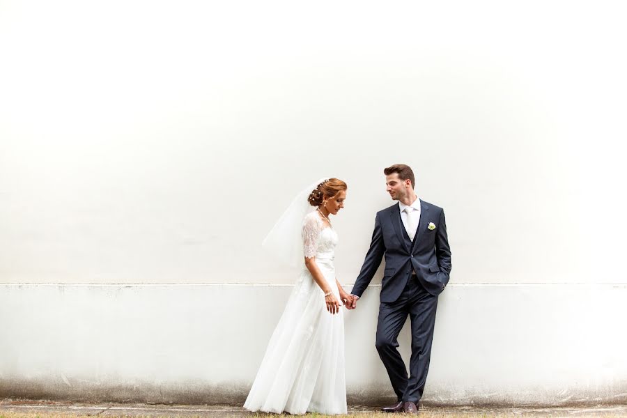 Wedding photographer Csaba Molnár (molnarstudio). Photo of 27 March 2016