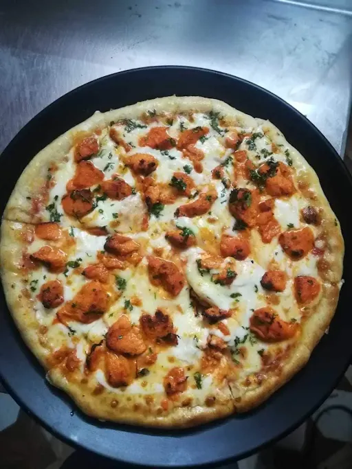 Chicken Tikka Pizza