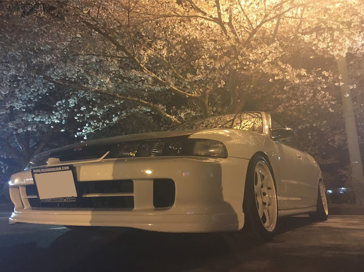 インテグラタイプRのエムズガレージ・レッドメモリー・夜桜コラボに関するカスタム事例の投稿画像3枚目