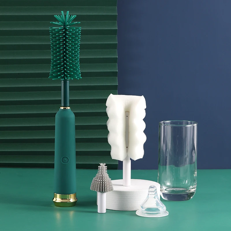 Escova elétrica para mamadeiras, kit combinado, canudo, silicone e chupeta. Limpeza completa e prática para o seu bebê.