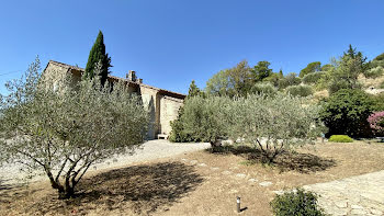 maison à Le Barroux (84)