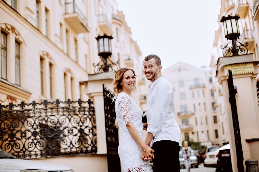 Fotógrafo de bodas Anastasiya Rakhmani (rurikoph). Foto del 15 de mayo 2019