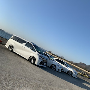 ヴェルファイア AGH30W