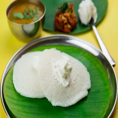 Butter Idli Plate (2pc)