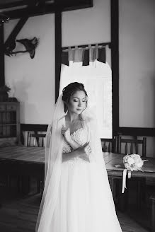 Φωτογράφος γάμων Albina Erlagaeva (albinaerlagaeva). Φωτογραφία: 5 Φεβρουαρίου 2020