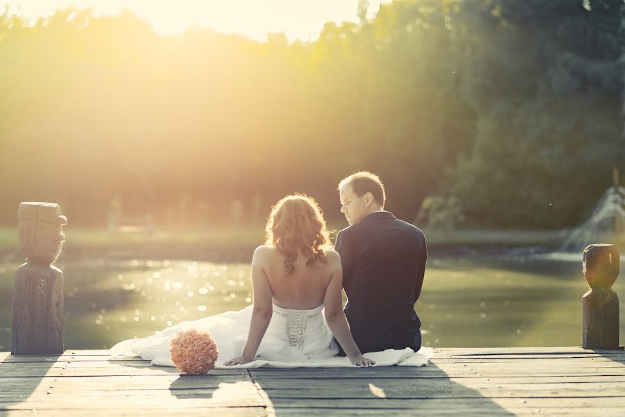 Wedding photographer Berta Zoltán (bertazoltan). Photo of 14 April 2020