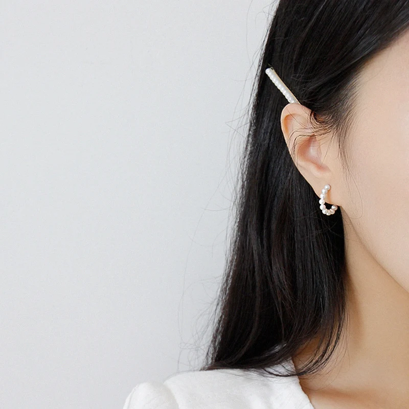 Boucles d'oreilles clous en argent sterling S925 élégantes et polyvalentes pour femmes, s'accordant avec toutes vos tenues.