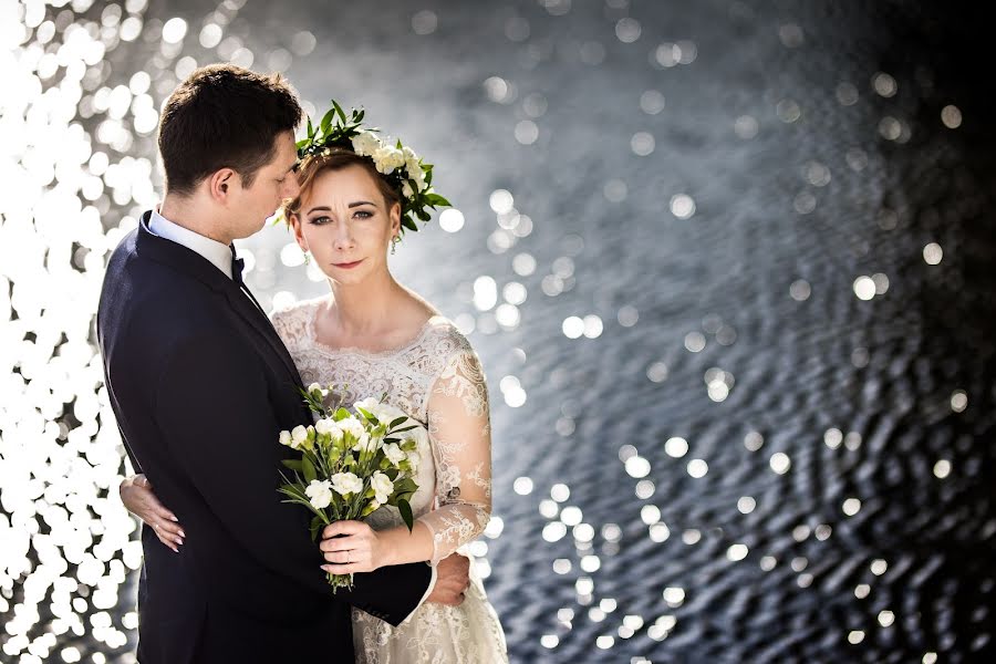 Fotografo di matrimoni Krzysztof Kołodziejczuk (elifoto). Foto del 9 luglio 2018