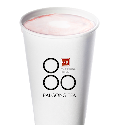 Strawberry Cheesecake Milk Tea (Hot)