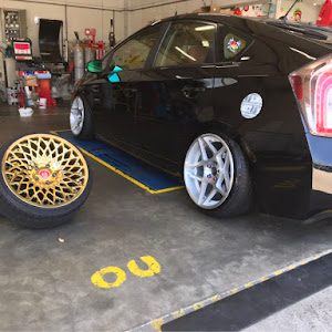 プリウス ZVW30