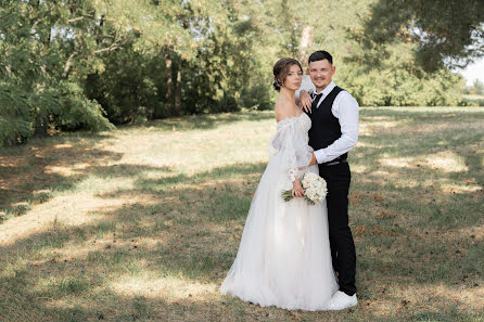 Fotógrafo de casamento Vera Zverugo (verazverugo). Foto de 31 de março 2022