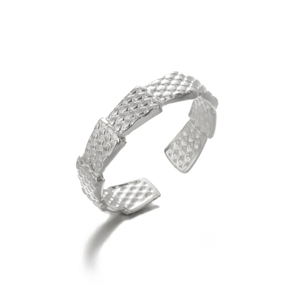 Geometrisch patroon open-end verstelbare ring. Een unieke ring voor dames, perfect voor elke gelegenheid, comfortabel om te dragen en stijlvol.